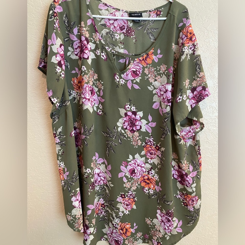 Torrid blouse 3xl